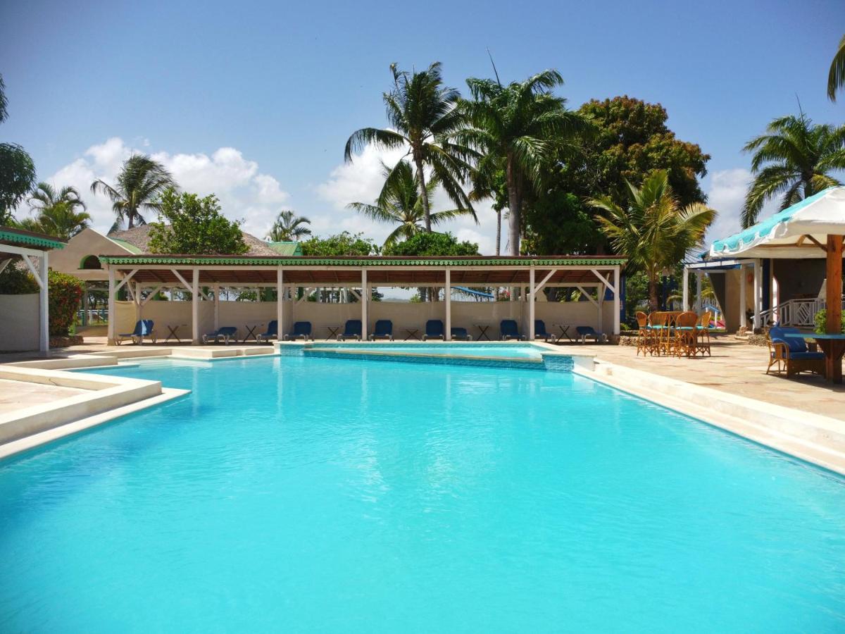 Puerto Blanco Marina & Hotel Luperon Bagian luar foto